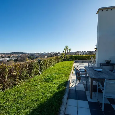 Apartment Rooftop, Sea View, Facing The Harbor, Near Center And