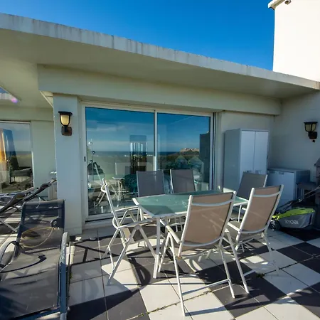 Rooftop, Sea View, Facing The Harbor, Near Center And Apartment