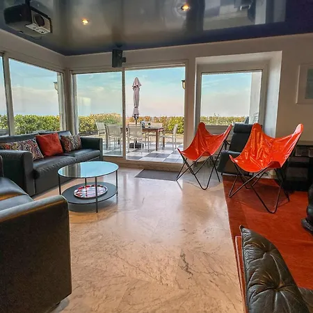 Apartment Rooftop, Sea View, Facing The Harbor, Near Center And *
