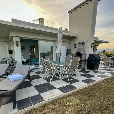 Rooftop, Sea View, Facing The Harbor, Near Center And Apartment *