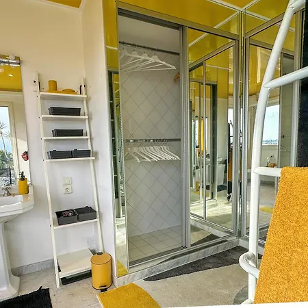 Rooftop Vue Face Port, Plages & Centre A Pied