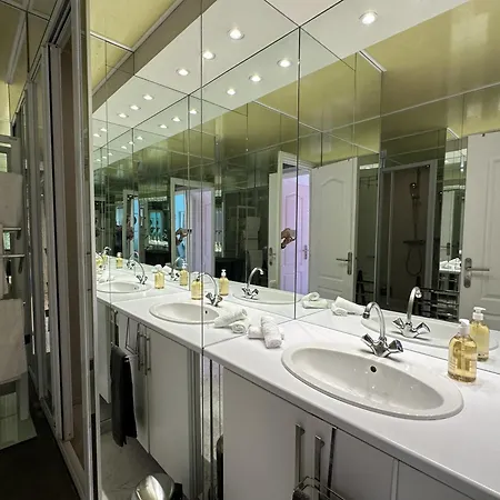 Rooftop Vue Face Port, Plages & Centre A Pied Apartment