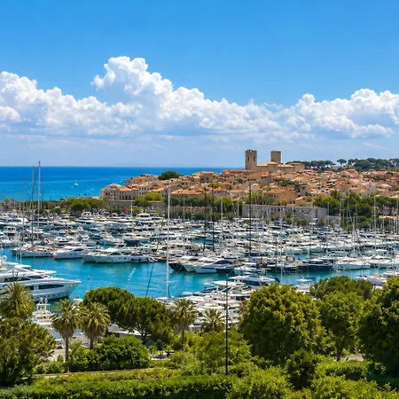 Penthouse - Panoramic Sea-view Rooftop, Port Vauban * Antibes