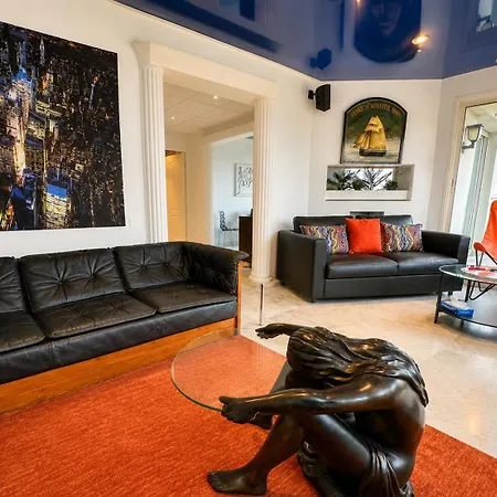 Apartment Penthouse - Panoramic Sea-view Rooftop, Port Vauban Antibes